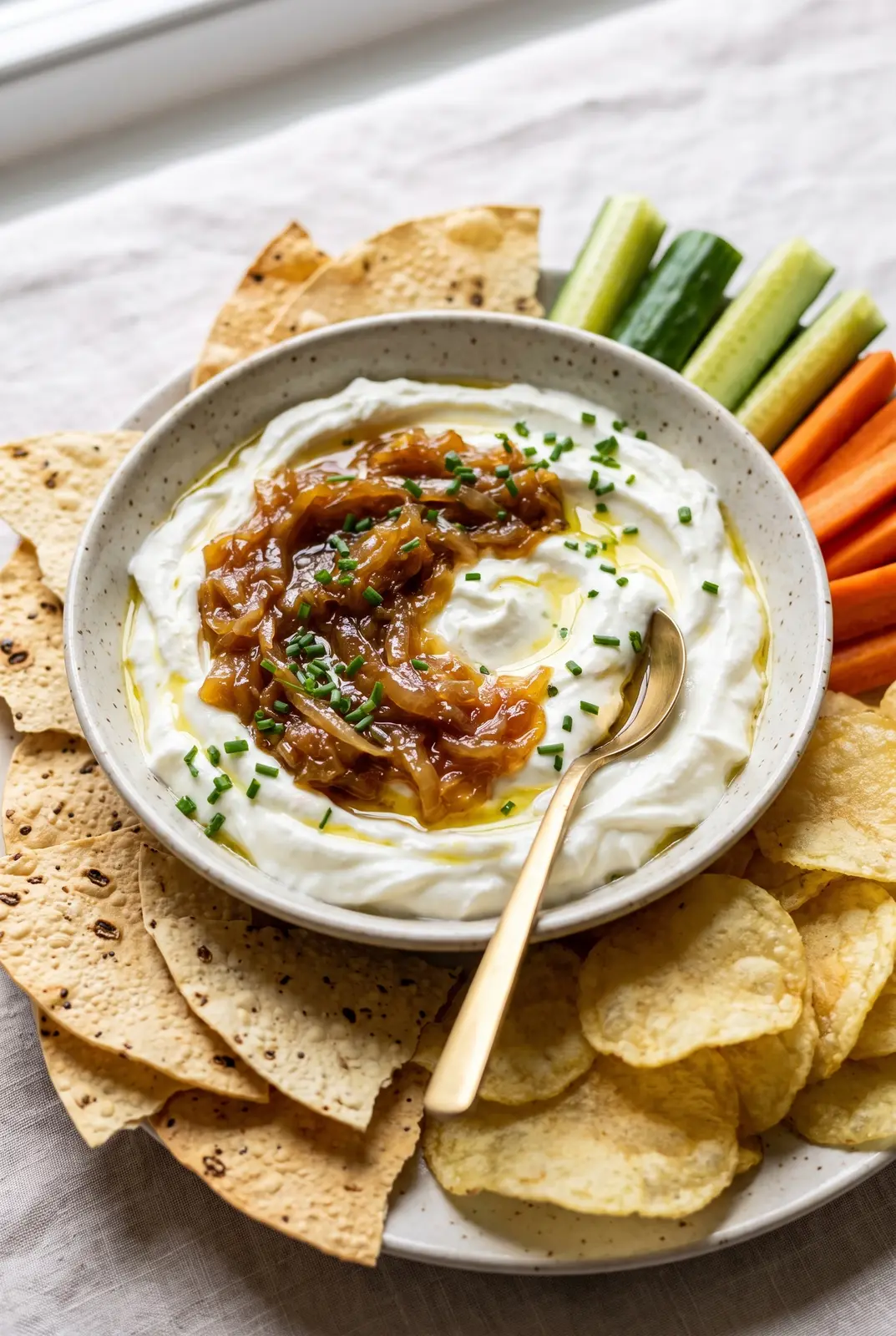 Greek Yogurt Onion Dip (Caramelized French Onion Style)
